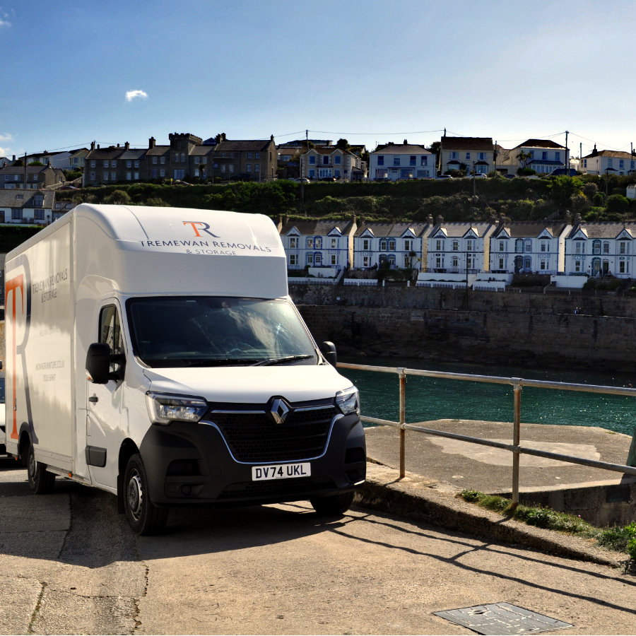Removals in Porthleven and surrounding areas.